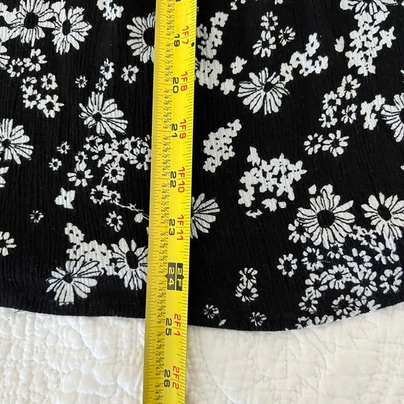 Old Navy Peasant Blouse - Picture 9 of 12